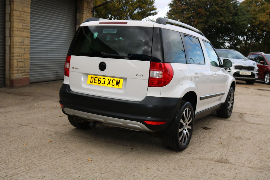 Skoda Yeti 2.0 Tdi Laurin Klement 4Wd Euro 5 #4