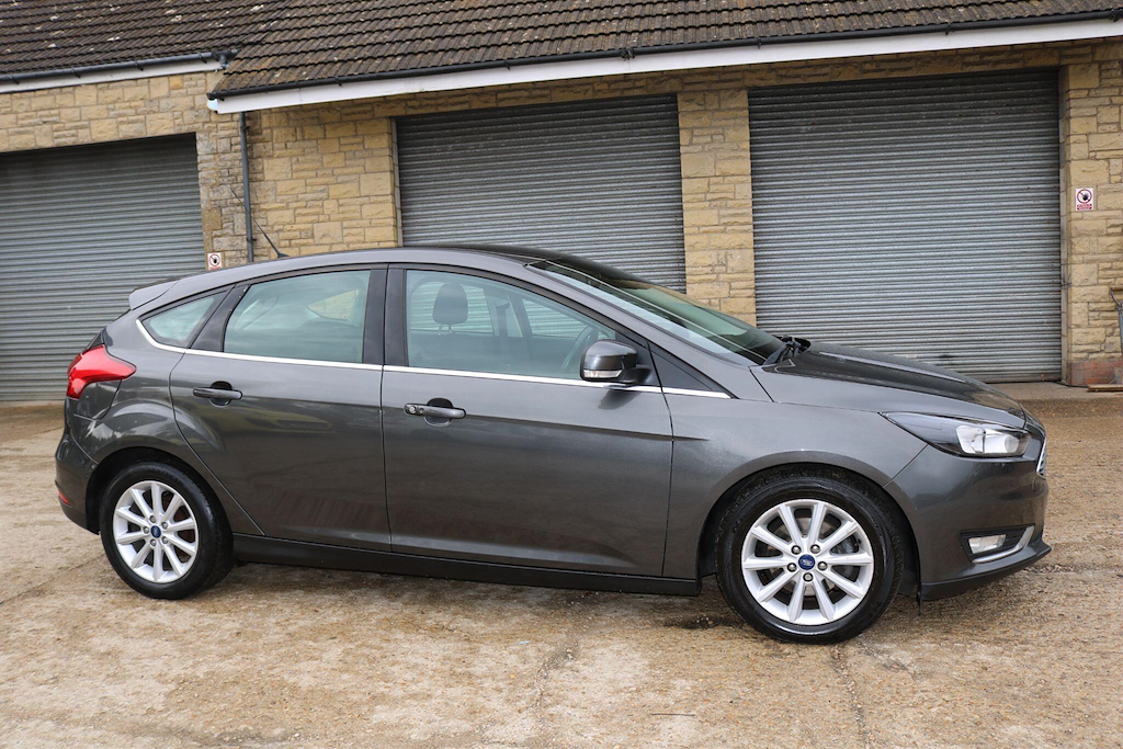 Ford Focus 1.5 Tdci Titanium Powershift Euro 6 Ss #3