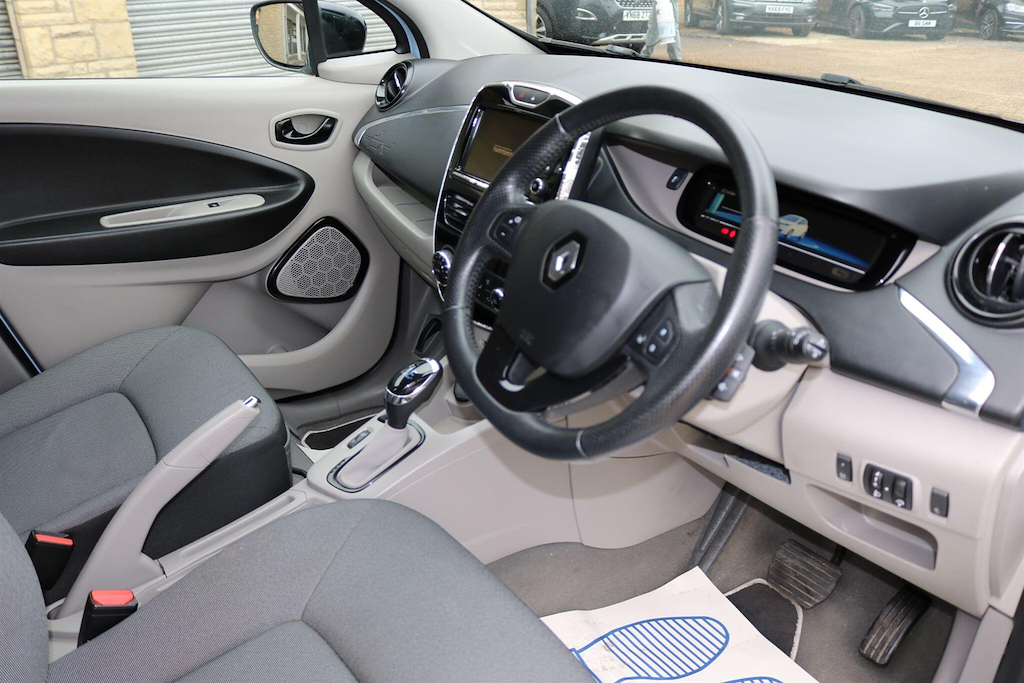 Renault Zoe Dynamique Nav White #17