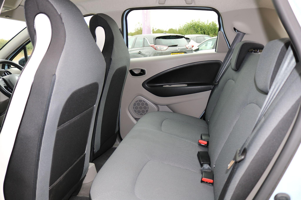 Renault Zoe Dynamique Nav White #22