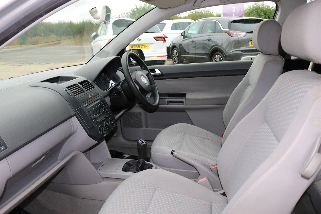 Volkswagen Polo 1.2 E Silver #17