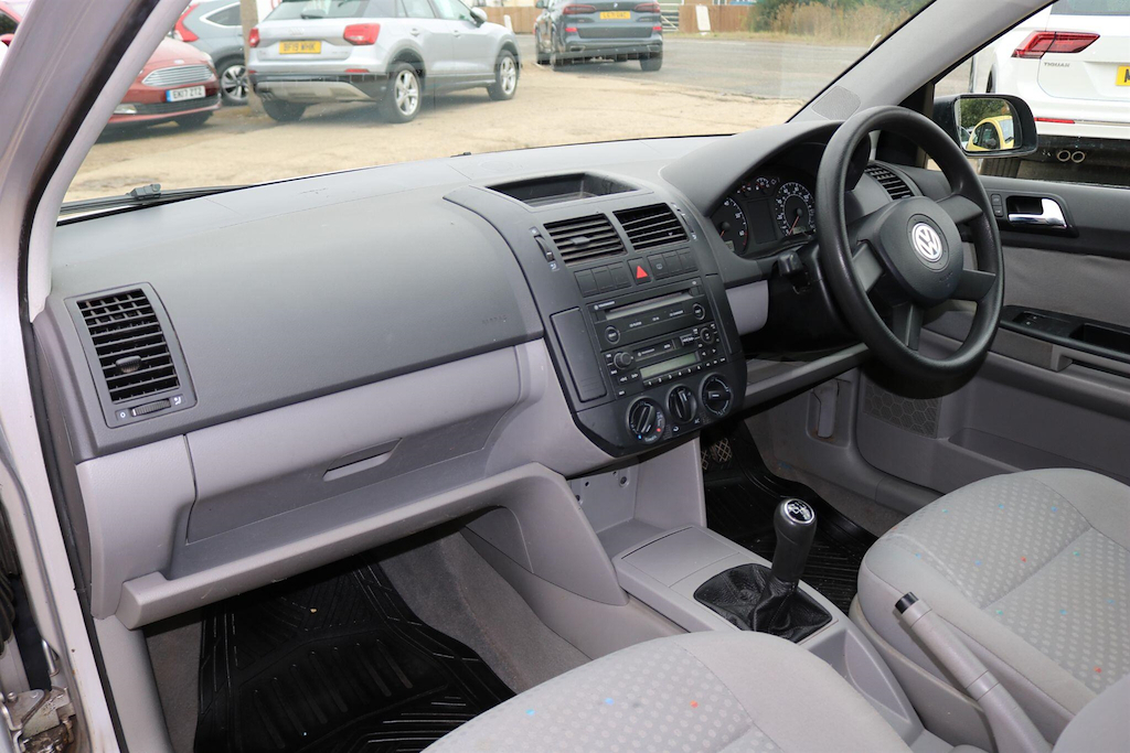 Volkswagen Polo 1.2 E Silver #18