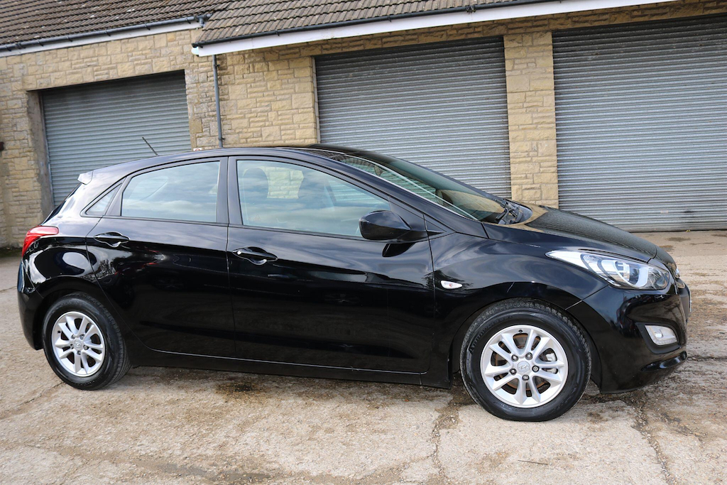Hyundai I30 Hatchback 1.4 Active 201464 Blue #3