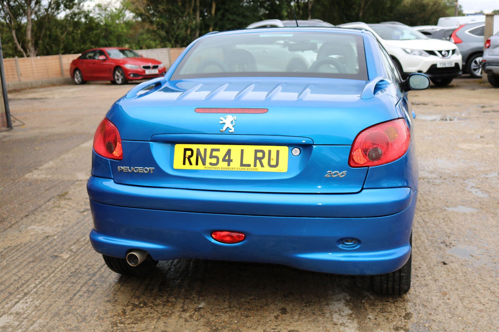 Peugeot 206 Hatchback Red #8