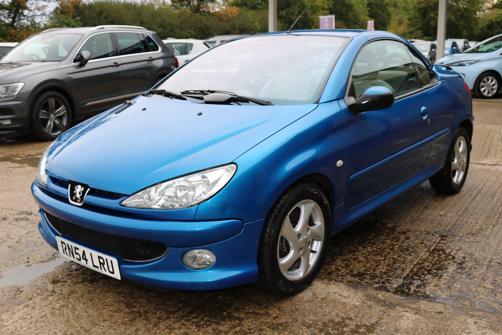 Peugeot 206 Hatchback Red #15