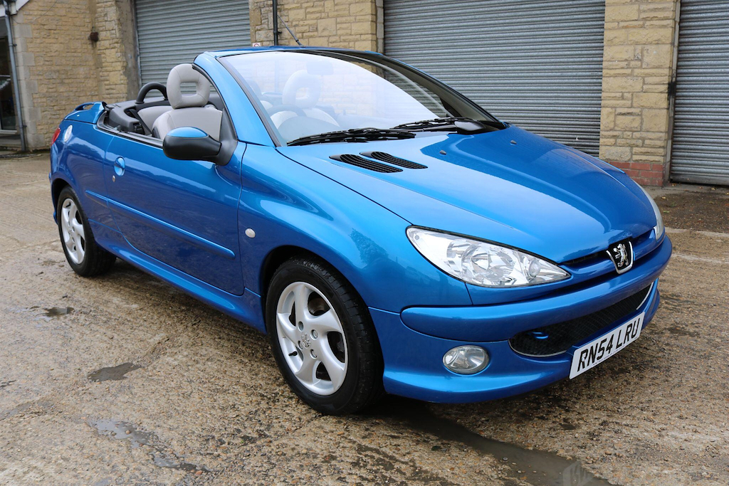 Peugeot 206 Hatchback Red #23