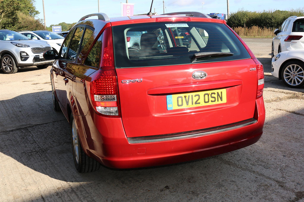 Kia Ceed 1.6 Crdi Ecodynamics 3 Euro 5 Ss Silver #9