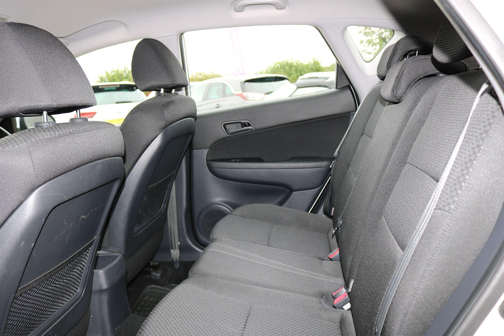 Hyundai I30 1.6L Classic Grey #22
