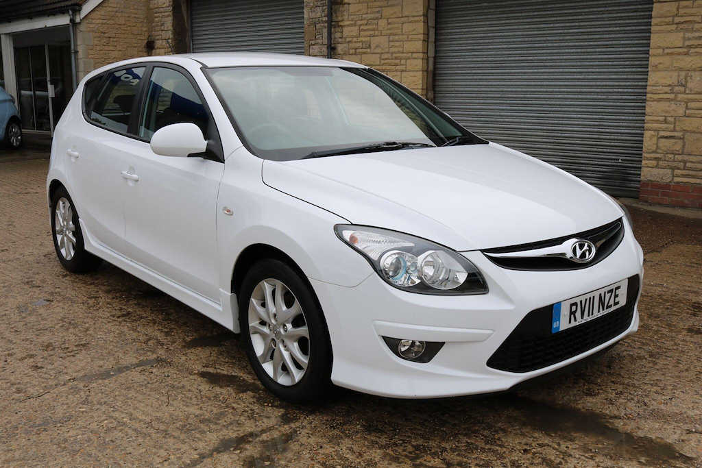 Hyundai I30 1.4 Comfort Hatchback Euro 5 10 White
