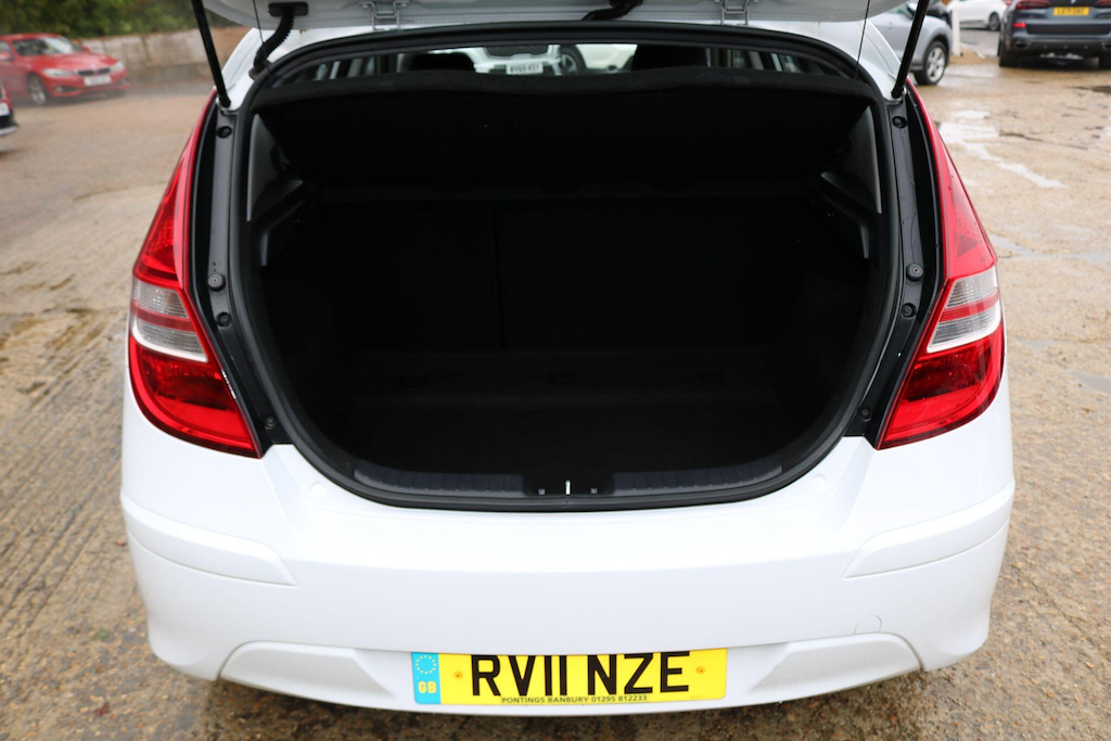Hyundai I30 1.6L Classic Grey #23