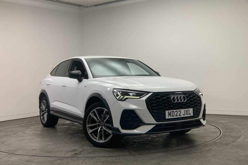 Audi Q3 Black Edition 35 Tfsi 150 Ps 6-Speed - 2022 White