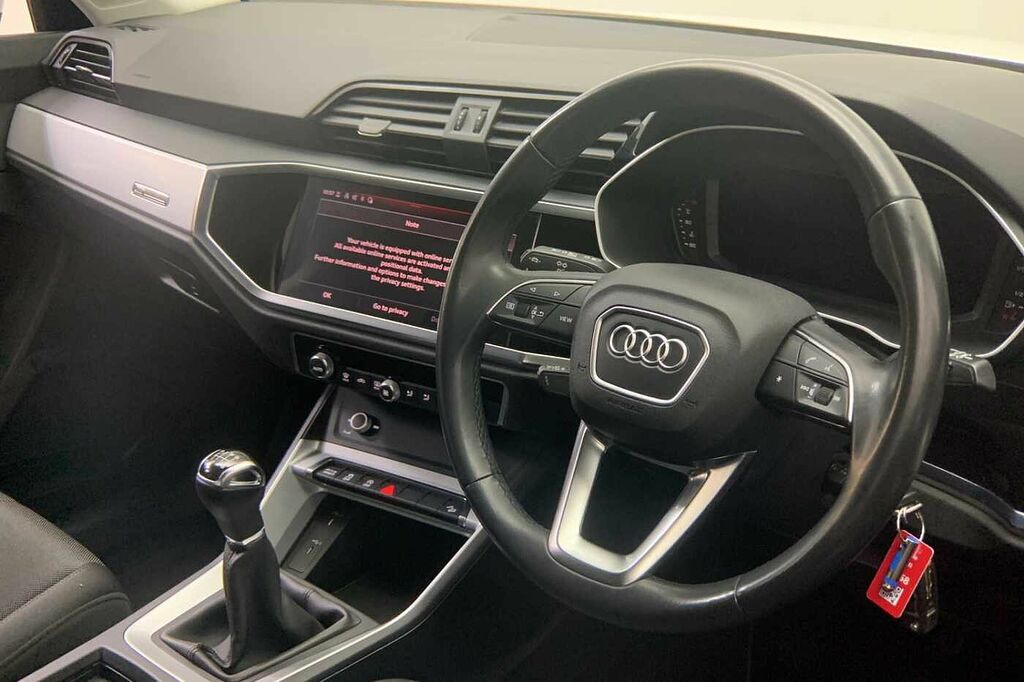 Audi Q3 Technik 35 Tfsi 150 Ps 6-Speed - 2021 HJ71SYC White #6
