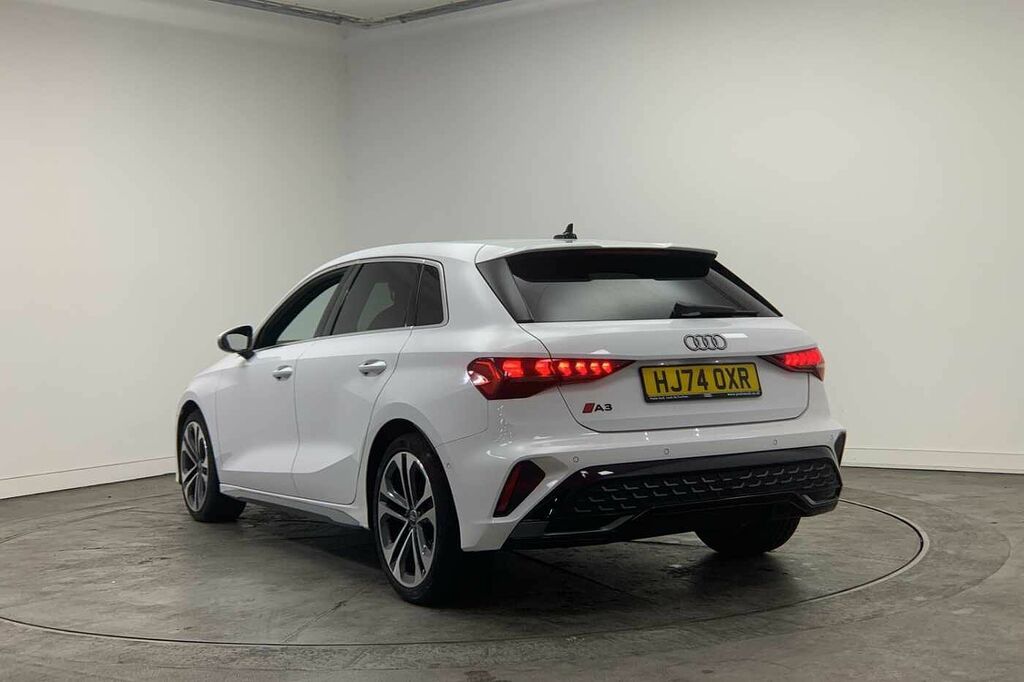 Audi A3 S Line 30 Tfsi 116 Ps 6-Speed - 2024 HJ74OXR White #3