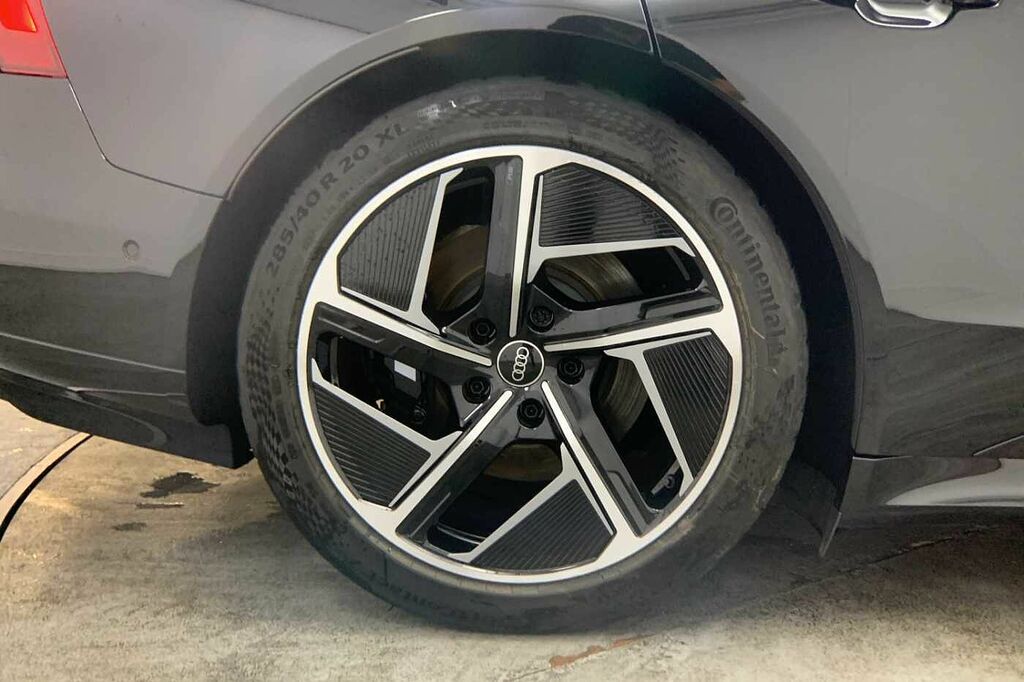 Audi E Tron GT 435,00 Kw - 2024 Black #5