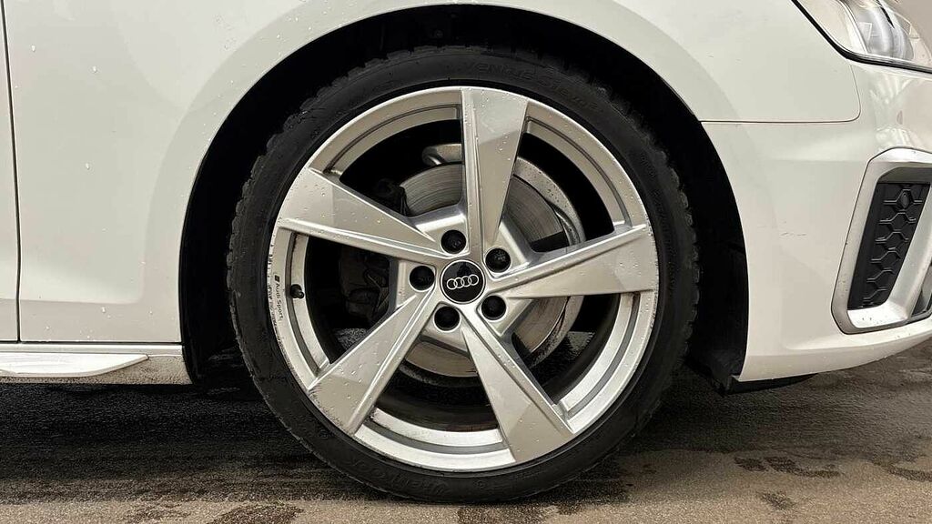 Audi A4 Avant Avant S Line 35 Tdi 163 Ps S Tronic White #6
