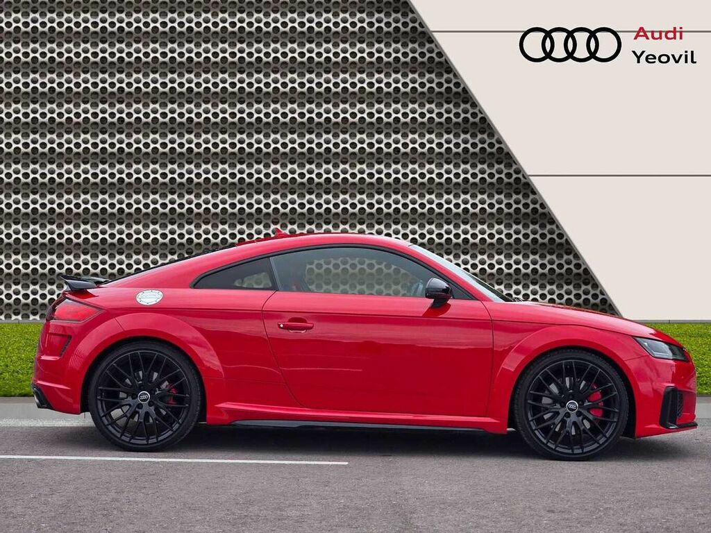 Audi TT S Coup- Black Edition Tfsi 320 Ps S Tronic - 2021 Red #4
