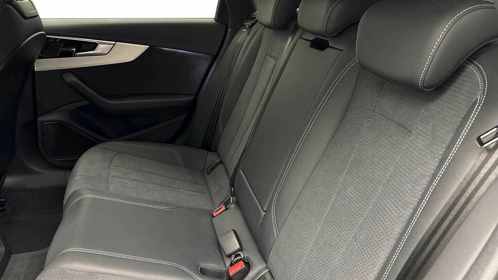 Audi A4 Avant A4 Black Edition 40 Tdi Mhev Q Blue #7