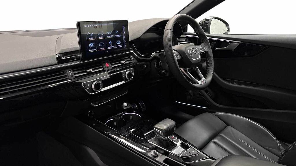 Audi A5 Coup- Black Edition 35 Tfsi 150 Ps S Tronic Black #2