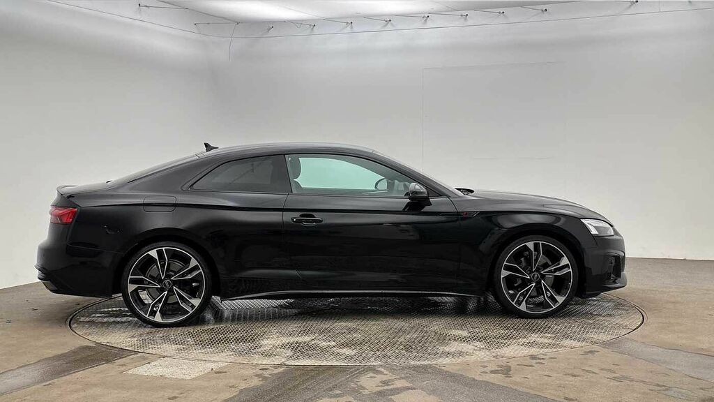 Audi A5 Coup- Black Edition 35 Tfsi 150 Ps S Tronic Black #4