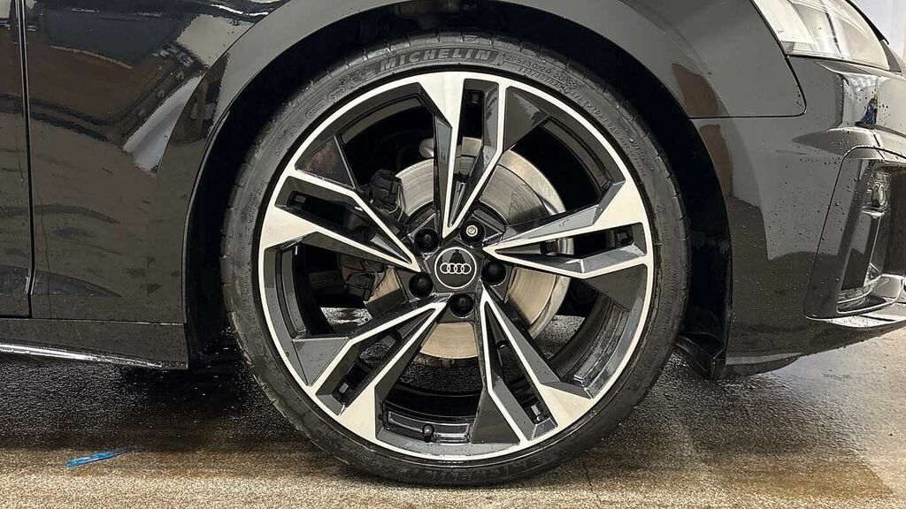 Audi A5 Coup- Black Edition 35 Tfsi 150 Ps S Tronic Black #5