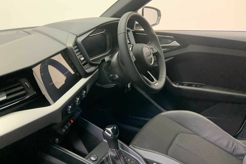 Audi A1 S Line 30 Tfsi 116 Ps S Tronic - 2025 White #2