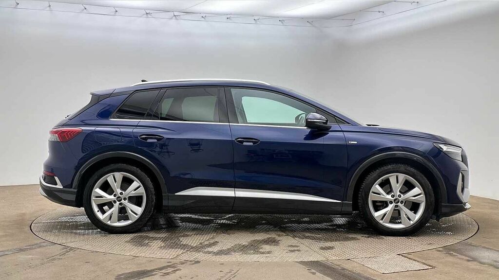 Audi Q4 E Tron S Line 35 125,00 Kw Blue #5