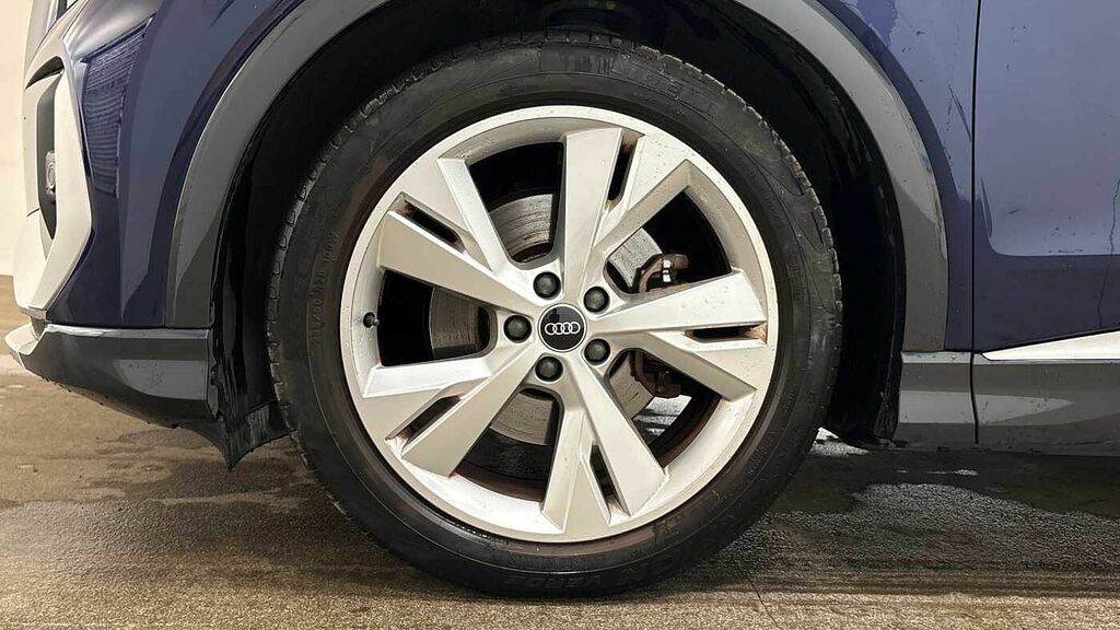 Audi Q4 E Tron S Line 35 125,00 Kw Blue #6