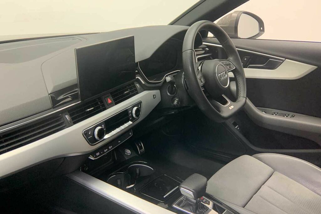 Audi A4 2.0 Tdi 35 Black Edition Saloon S Troni Grey #12