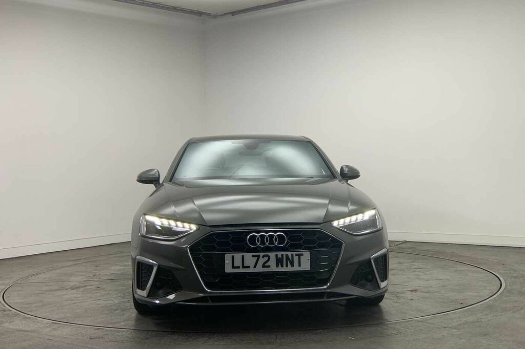 Audi A4 2.0 Tdi 35 Black Edition Saloon S Troni Grey #7