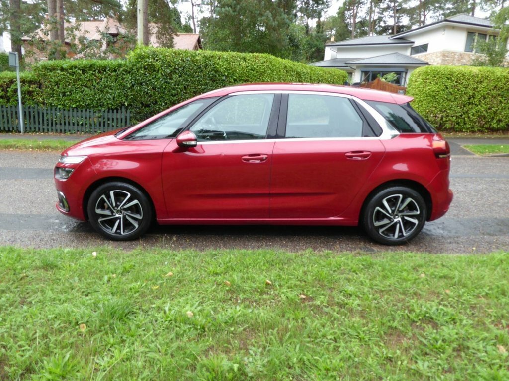 Citroen C4 Picasso 1.2L Feel Red #5