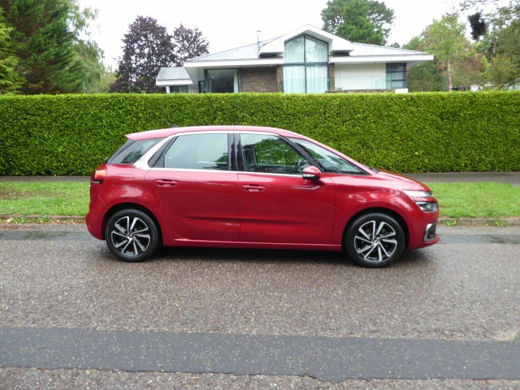 Citroen C4 Picasso 1.2L Feel Red #4