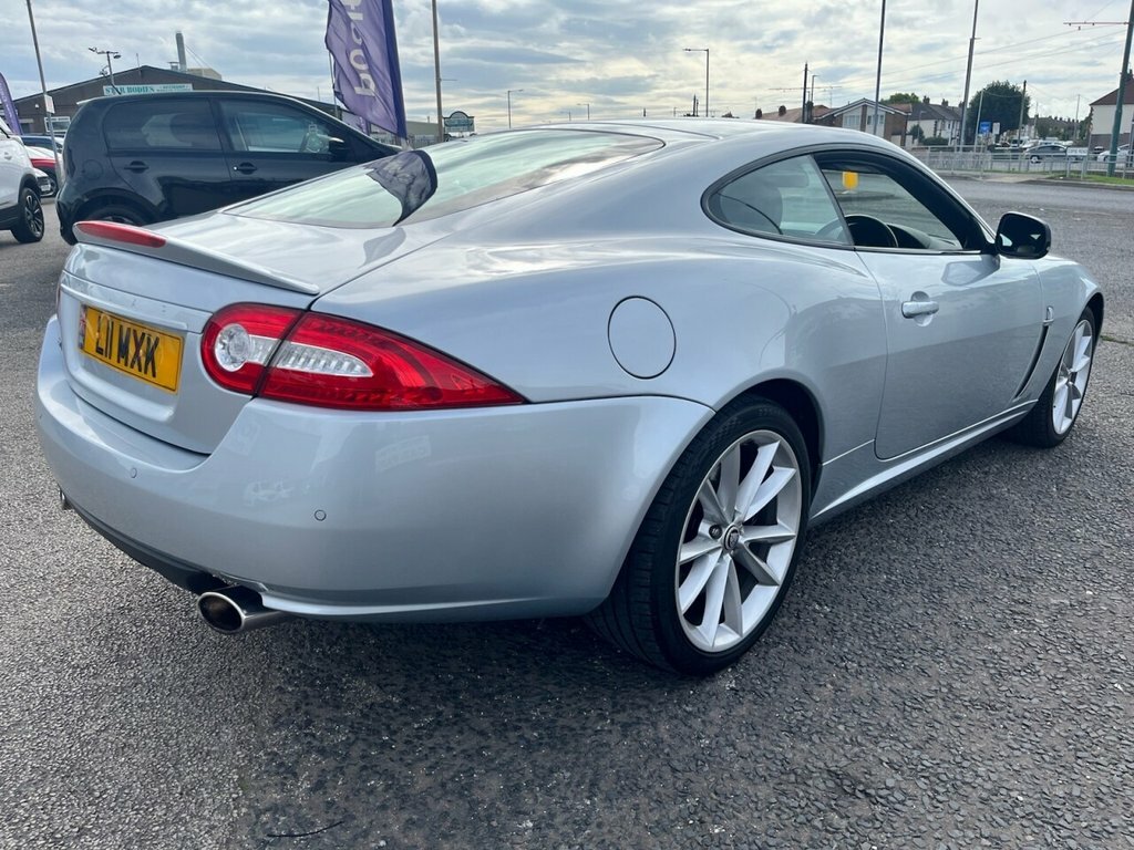 Jaguar XK  Red #24