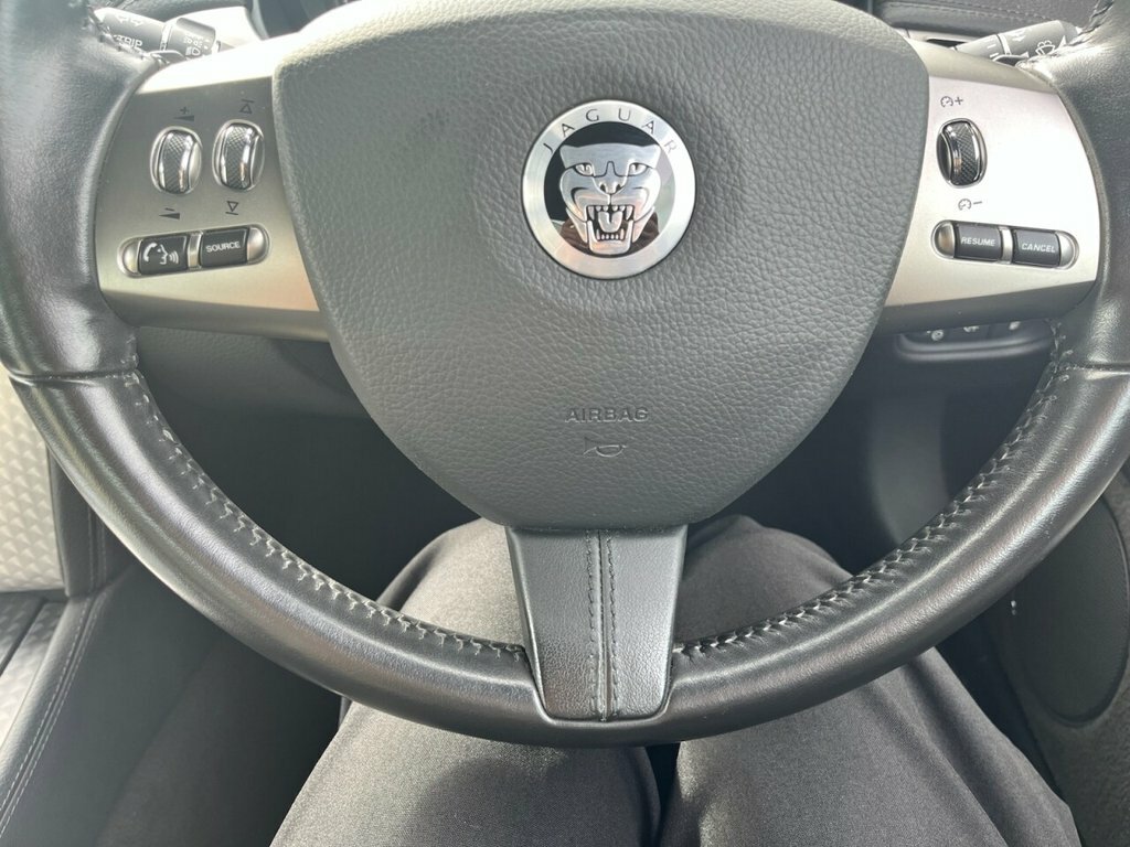 Jaguar XK  Red #32