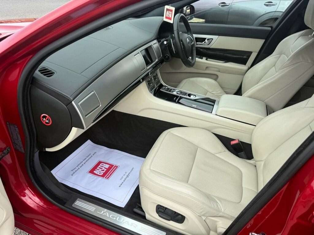 Jaguar XF Red #9