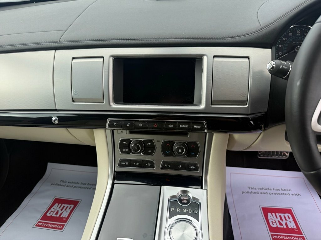 Jaguar XF Red #18