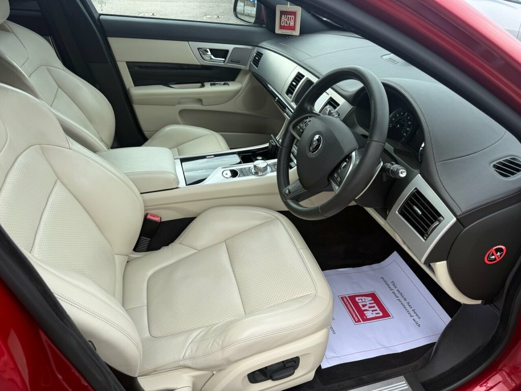 Jaguar XF Red #14