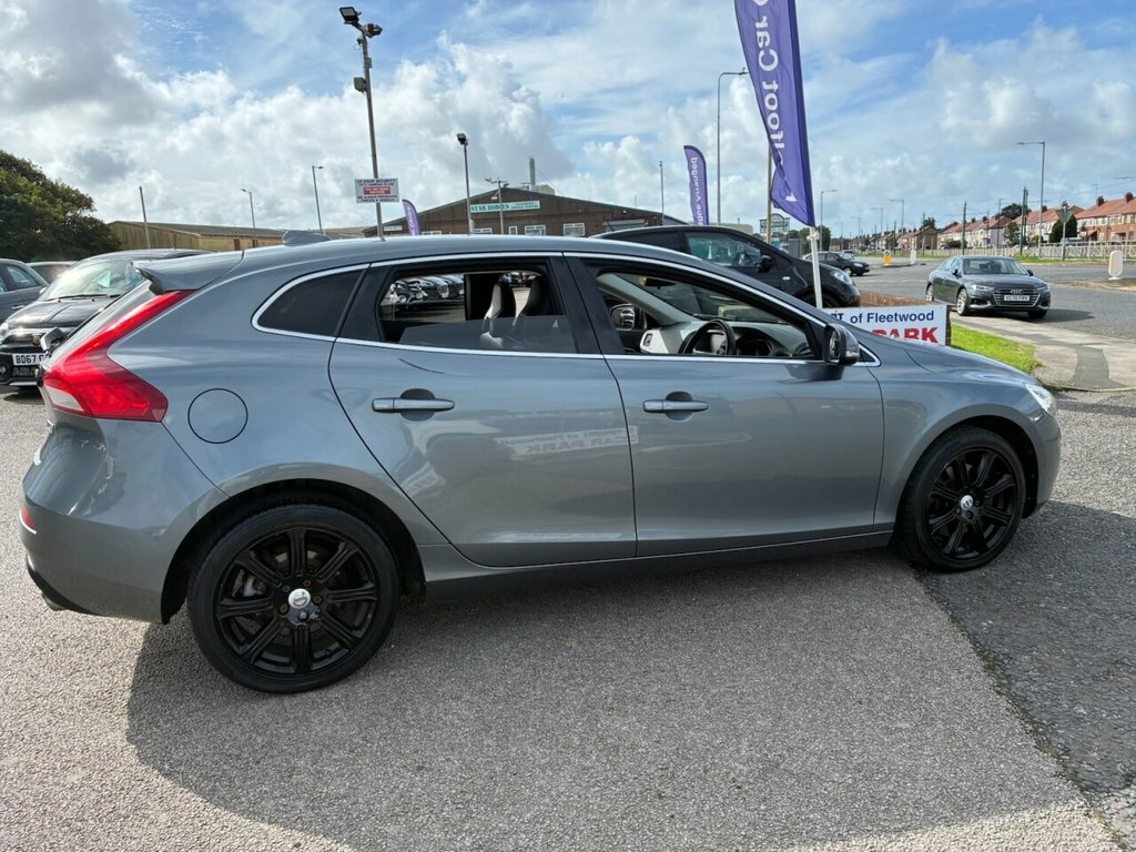 Volvo V40 2L Inscription KO67MVT Grey #3