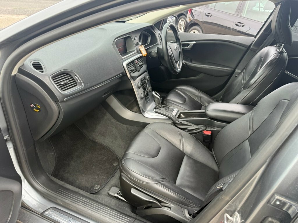 Volvo V40 2L Inscription Grey #5