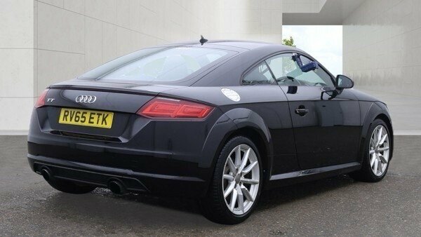 Audi TT 2L Sport Black #2