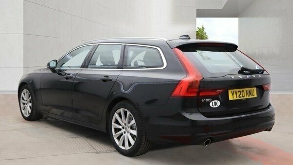 Volvo V90 2L Momentum Plus Black #2