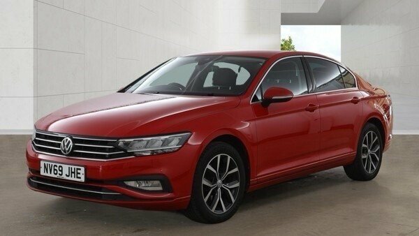 Volkswagen Passat 2L Sel Red #2