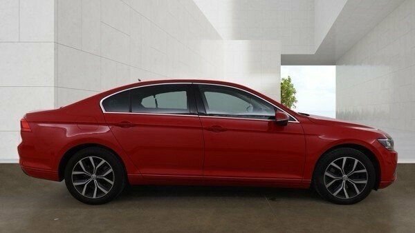 Volkswagen Passat 2L Sel Red #6