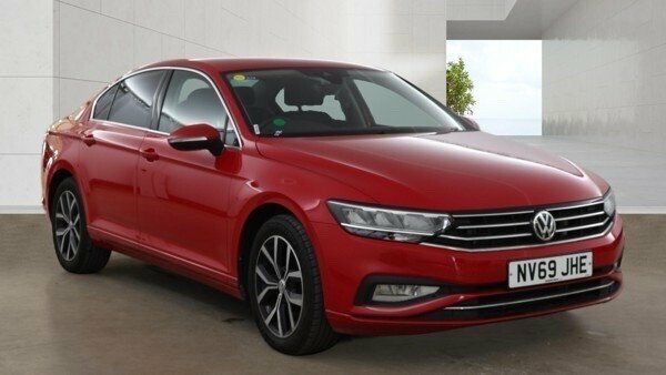 Volkswagen Passat 2L Sel Red