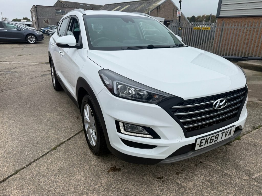 Hyundai Tucson 2L Se Nav White #2