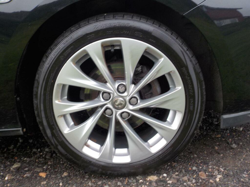 Vauxhall Astra Sri White #9