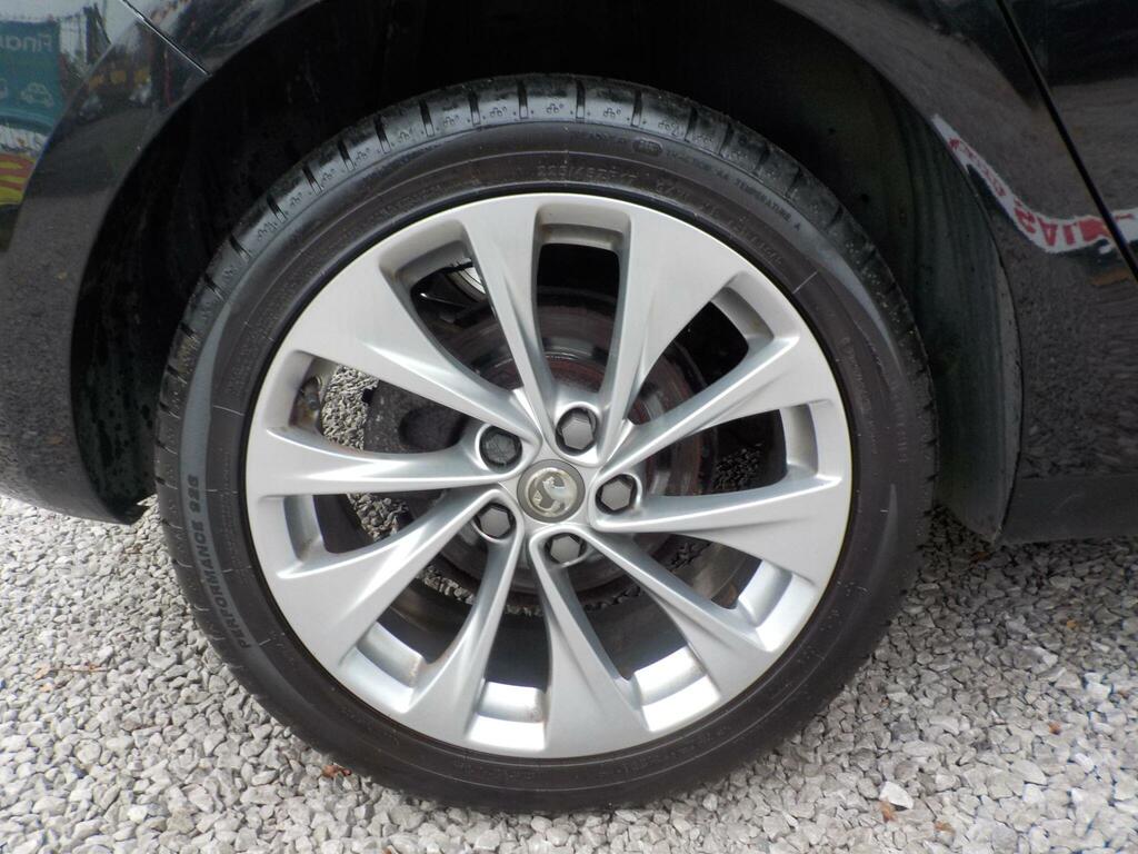 Vauxhall Astra Sri White #19