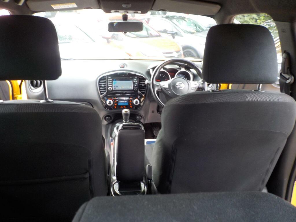 Nissan Juke Acenta White #24