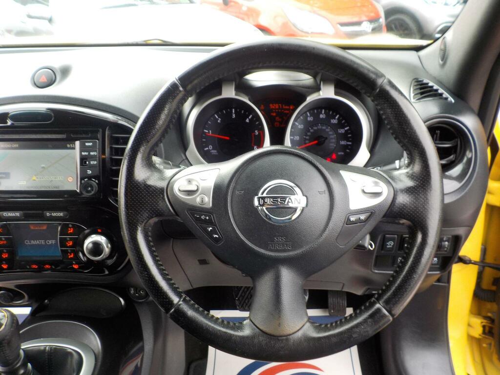Nissan Juke Acenta White #14