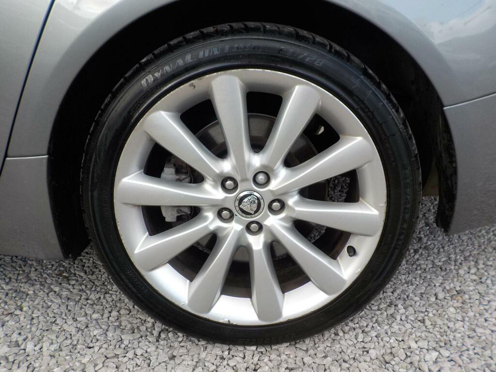 Jaguar XF D Luxury Grey #25