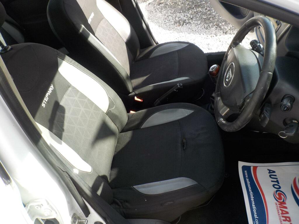 Dacia Sandero Stepway 1.5 Dci Laureate Black #16